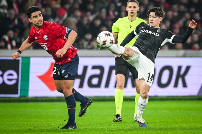 Freiburg etenee Eurooppa-liigan neljännelle kierrokselle, Stuttgartin tie jatkuu karsinnoissa. 1