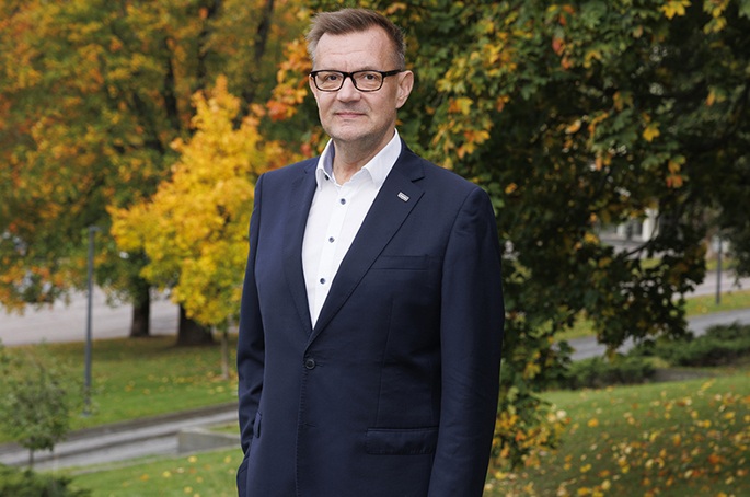 Jolkkonen nimettiin Aalto EE:n vuoden 2025 alumniksi. 1