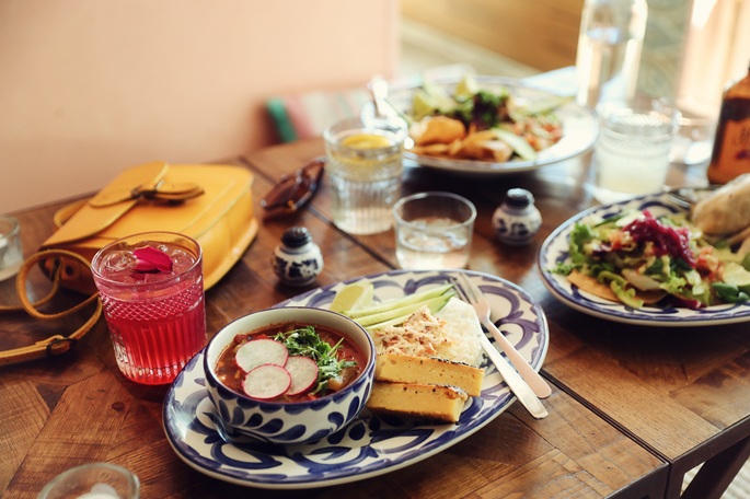 Joulun perinteet ja muuttuvat makumieltymykset muokkaavat pohjoismaisten joulupöytien sisältöä.0