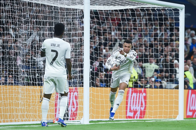 Mbappé iskee kaksi maalia, kun Real murskaa Monacon Mestarien liigan ottelussa 1