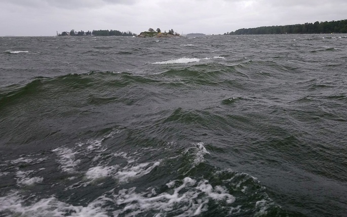 Voimakkaat tuulet ennustettavissa, kun matalapaine merellä voimistuu.0