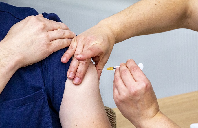 Helsingissä annettiin vanhentuneita COVID-19-rokotteita 87 henkilölle. 1