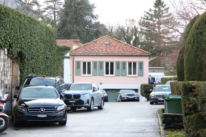 Iran avaa 'uuden mahdollisuuden' ydinsopimusneuvotteluissa, mutta salmiin liittyvä harjoitus korostaa monimutkaisuutta. 1