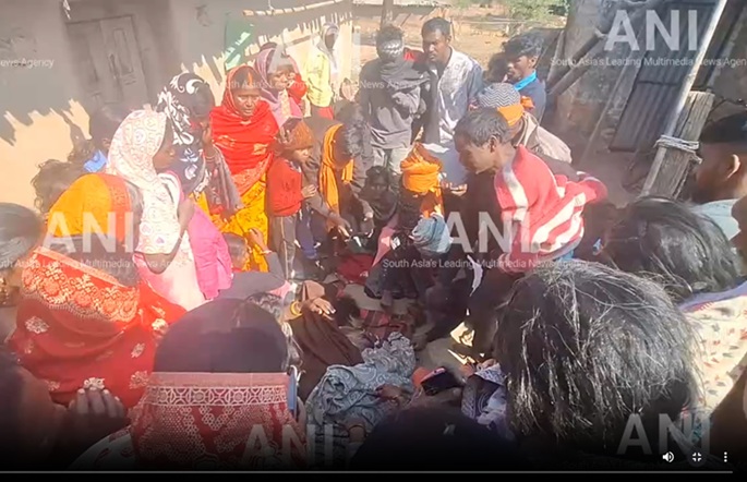 Kuusi ihmistä kuoli villielefanttien aiheuttamassa onnettomuudessa Intiassa. 1