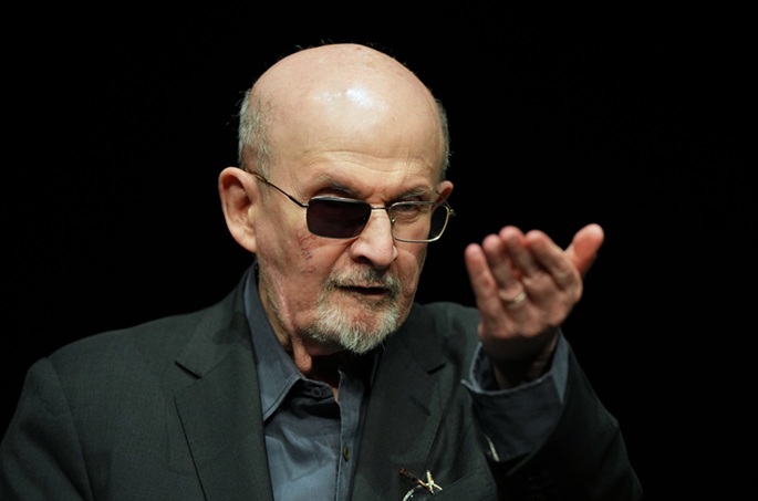 Salman Rushdie järjestää Saksan kirjakierroksen maaliskuussa. 1