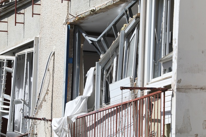 Israelin hyökkäykset jatkuvat Teheranissa ja Beirutissa, Iran iskee sotilaskohteisiin Israelissa ja Yhdysvaltain tukikohdassa. 3