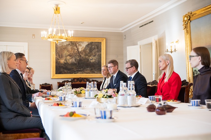 Keskustelu ydinaseiden kieltoa koskevan suunnitelman poistamisesta kiihtyy 1