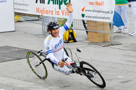 Alex Zanardi on menehtynyt. 5