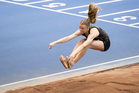 Alisa Launonen saavutti vaikuttavan tuloksen Ratinassa. 2 Alisa Launonen saavutti vaikuttavan tuloksen Ratinassa. 1