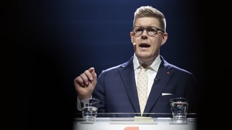 Antti Lindtmanilta voimakas kritiikki: ”Alistamista ja häirintää” 1
