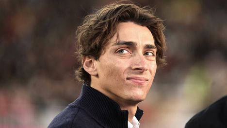 Armand Duplantis heitti läppää häiden kustannuksista 2 Armand Duplantis heitti läppää häiden kustannuksista 1