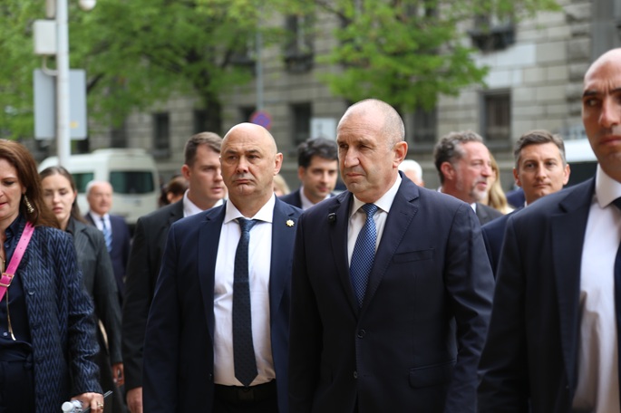 Bulgaria lopettaa Yhdysvaltojen sotilaslentokoneiden käyttöoikeudet kesäkuun lopussa. 1