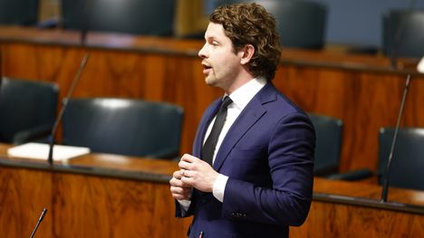 Datakeskusten tulee kattaa oma energiankulutuksensa. 1