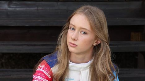 Ella Häkkinen: Formula-sopimus 1