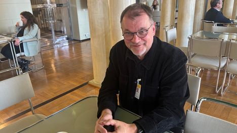 Entinen pääministeri Juha Sipilä esitti voimakkaan väitteen tekoälyn mahdollisuuksista – ”Mahdollisuus siihen, ettei tarvitse tehdä leikkauksia lainkaan” 1
