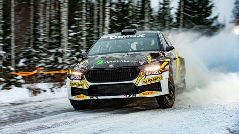 Esapekka Lappi juhli Enni Mälkösen menestystä 1