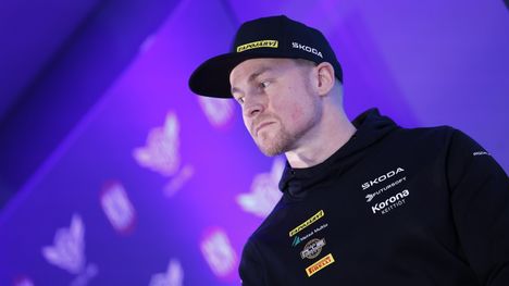 Esapekka Lappi kilpailee Ruotsin MM-rallissa. 2 Esapekka Lappi kilpailee Ruotsin MM-rallissa. 1