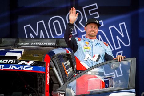 Esapekka Lappi: vuoden mittainen sopimus Hyundain rallitiimin kanssa 4 Esapekka Lappi: vuoden mittainen sopimus Hyundain rallitiimin kanssa 3
