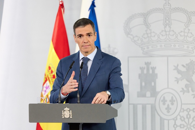Espanja vaatii EU:ta suojelemaan ICC:tä ja YK:n viranomaisia Yhdysvaltojen pakotteilta. 1
