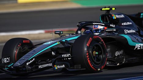 F1-kilpailuja on peruutettu. 1
