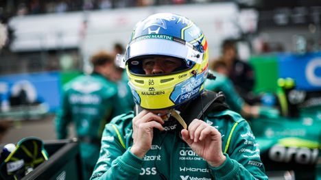 Fernando Alonso aikoo jatkaa uraansa. 1