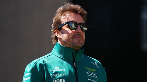 Fernando Alonso esitti voimakkaita mielipiteitä F1-sarjasta. 2 Fernando Alonso esitti voimakkaita mielipiteitä F1-sarjasta. 1