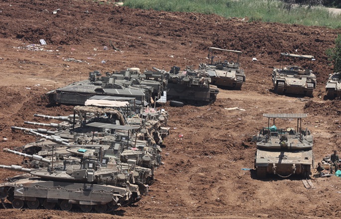 Hezbollah surmaa israelilaisen upseerin Libanonissa, Israel tappaa neljä. 2 Hezbollah surmaa israelilaisen upseerin Libanonissa, Israel tappaa neljä. 1