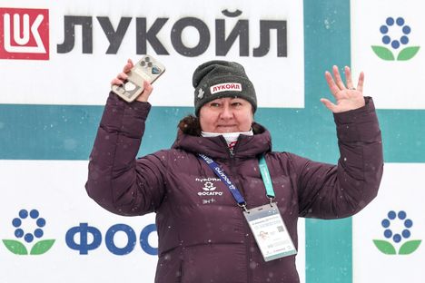Hiihto: Dimitri Svistshev ottaa Jelena Välben paikan Venäjän hiihtojohdossa 1