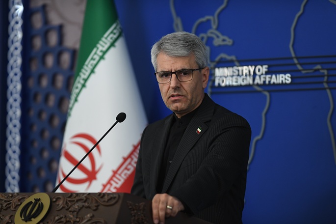 Iran ilmoittaa ehdotuksensa tähtäävän vain "laillisiin oikeuksiin", Trump harkitsee sotilaallista tehtävää alusten ohjaamiseksi. 2 Iran ilmoittaa ehdotuksensa tähtäävän vain "laillisiin oikeuksiin", Trump harkitsee sotilaallista tehtävää alusten ohjaamiseksi. 1