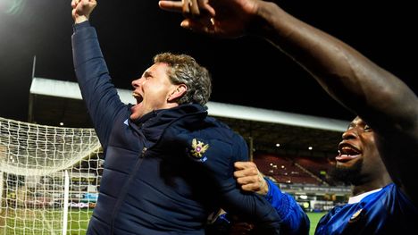 Jalkapallo: Simo Valakarin valmentama St. Johnstone saavuttaa nousun Skotlannin Valioliigaan 1