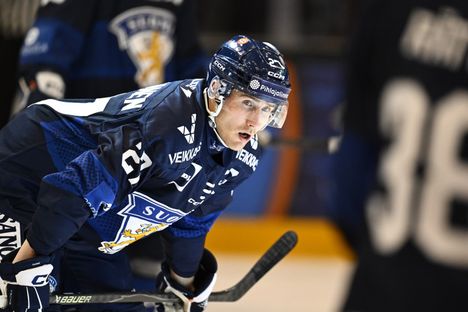 Janne Kuokkanen ansaitsee miljoonia – ei ole koskaan osallistunut MM-turnaukseen. 5