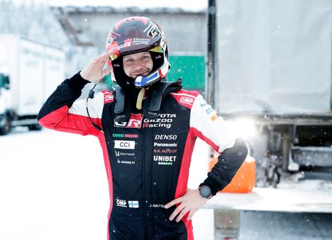 Janni Hussin tanssi "ylitti rajat" – rallimaailmasta saadaan tukea 3