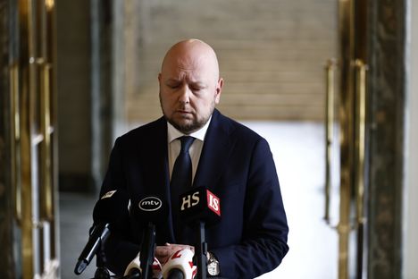 Joona Räsänen toteaa, ettei alkoholin kuluttaminen ennen ajamista ole hänelle normaalia. 1