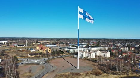 Kaksi amerikkalaista avaa syitä, miksi he siirtyivät Yhdysvalloista Suomeen – ja oliko päätös kannattava 2 Kaksi amerikkalaista avaa syitä, miksi he siirtyivät Yhdysvalloista Suomeen – ja oliko päätös kannattava 1