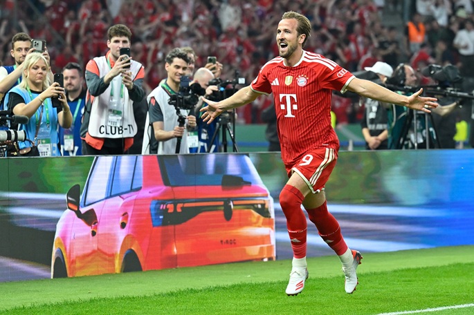Kane'n hattutemppu vie Bayernin kotimaiseen tuplavoittoon 3