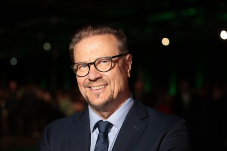 Kansanedustaja Jouni Ovaska liittyy keskustan varapuheenjohtajakisaan. 3