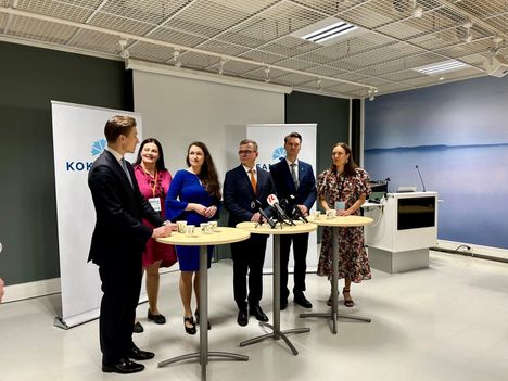 Kokoomuksen sääntöihin tarvitaan muutos Häkkäsen toiminnan seurauksena. 4 Kokoomuksen sääntöihin tarvitaan muutos Häkkäsen toiminnan seurauksena. 3