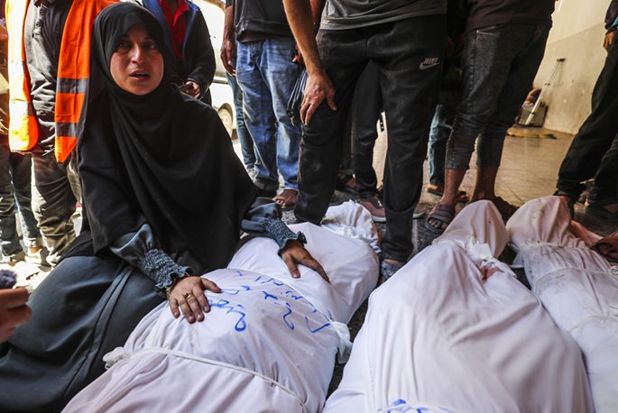 Kolme palestiinalaista kuoli Israelin tuleen Gazassa uhkien keskellä uusista operaatioista. 1