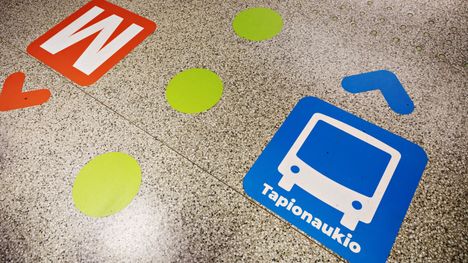 Laaja poliisioperaatio Tapiolan metroasemalla 1