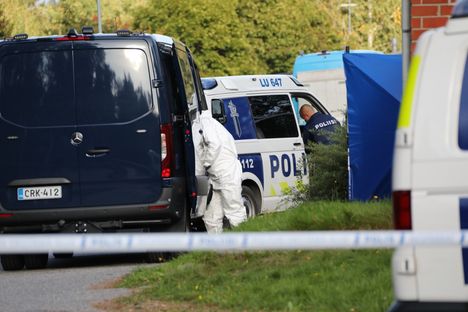 Lapsuudenystävä surmasi rakennusmiehen Kauniaisissa. 5