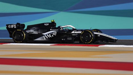 Max Verstappen vihainen – Valtteri Bottas voitti tallikaverinsa selvästi 1