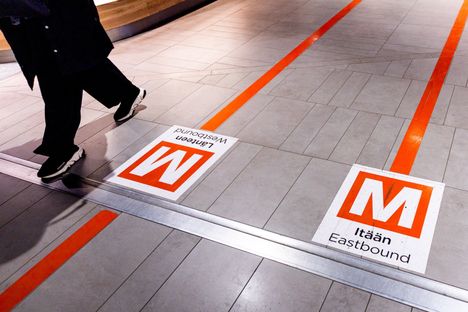 Metroliikenne häiriintynyt 2 Metroliikenne häiriintynyt 1