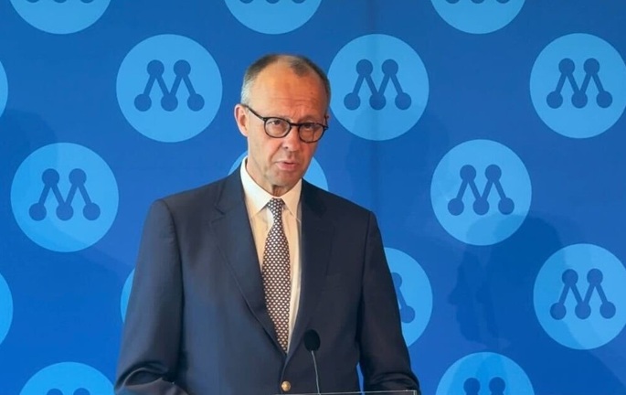 NATO:n voima ei perustu pelkästään joukkojen määrään: Merz 1