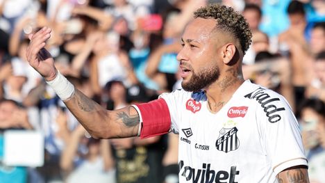 Neymar suuttui faneilleen: "Menkää helvettiin" 2 Neymar suuttui faneilleen: "Menkää helvettiin" 1