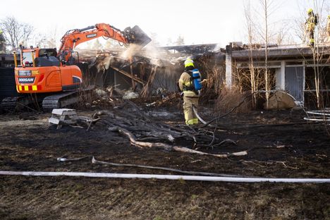 Nuoret epäiltyinä useista tulipaloista eri puolilla maata 6 Nuoret epäiltyinä useista tulipaloista eri puolilla maata 5