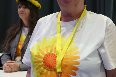 Perussuomalaisten päivitetty tunnus 5