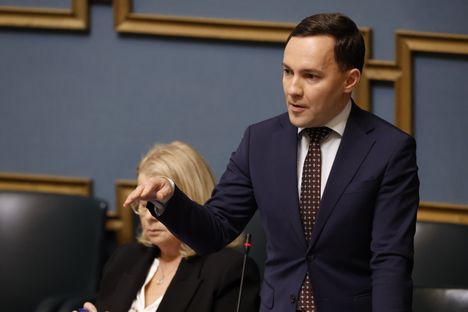 Poliitikot vastustavat Suvivirsi-sakkoja – Päivi Räsänen ja Wille Rydman esittävät jyrkän mielipiteen 6 Poliitikot vastustavat Suvivirsi-sakkoja – Päivi Räsänen ja Wille Rydman esittävät jyrkän mielipiteen 5