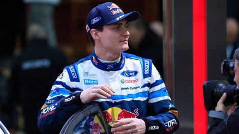 Rangaistus MM-rallissa: huippukuljettaja menetti johtopaikan 1