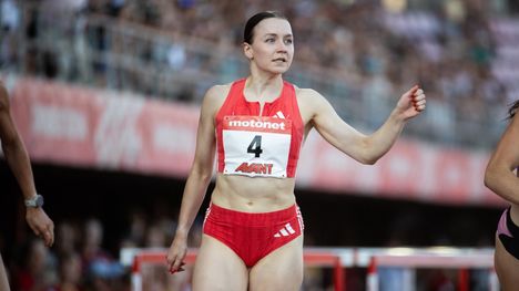 Reetta Hurske kommentoi avoimesti taloudellista tilannettaan. 1