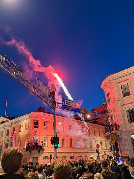 Rohkeaa juhlintaa Helsingissä – poliisi antaa varoituksen 3